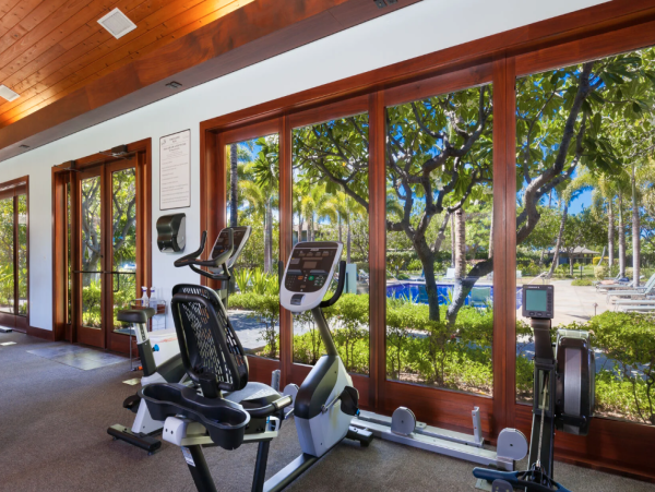Hawaiian Villa - Luxurious 4-Bedroom Retreat in Kohala Coast